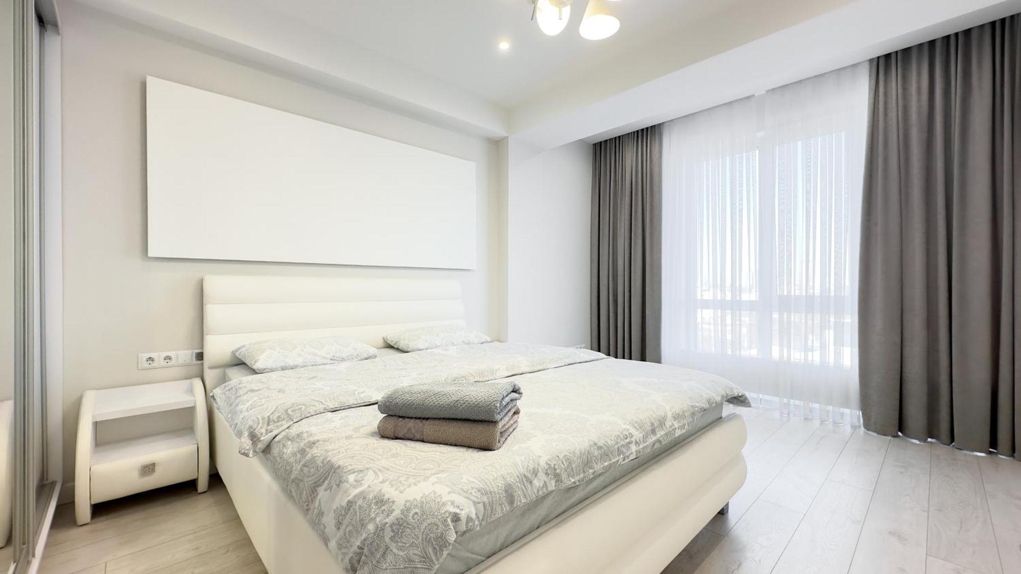 Tourist Grand Ismail Apartments Kisinyov Kültér fotó