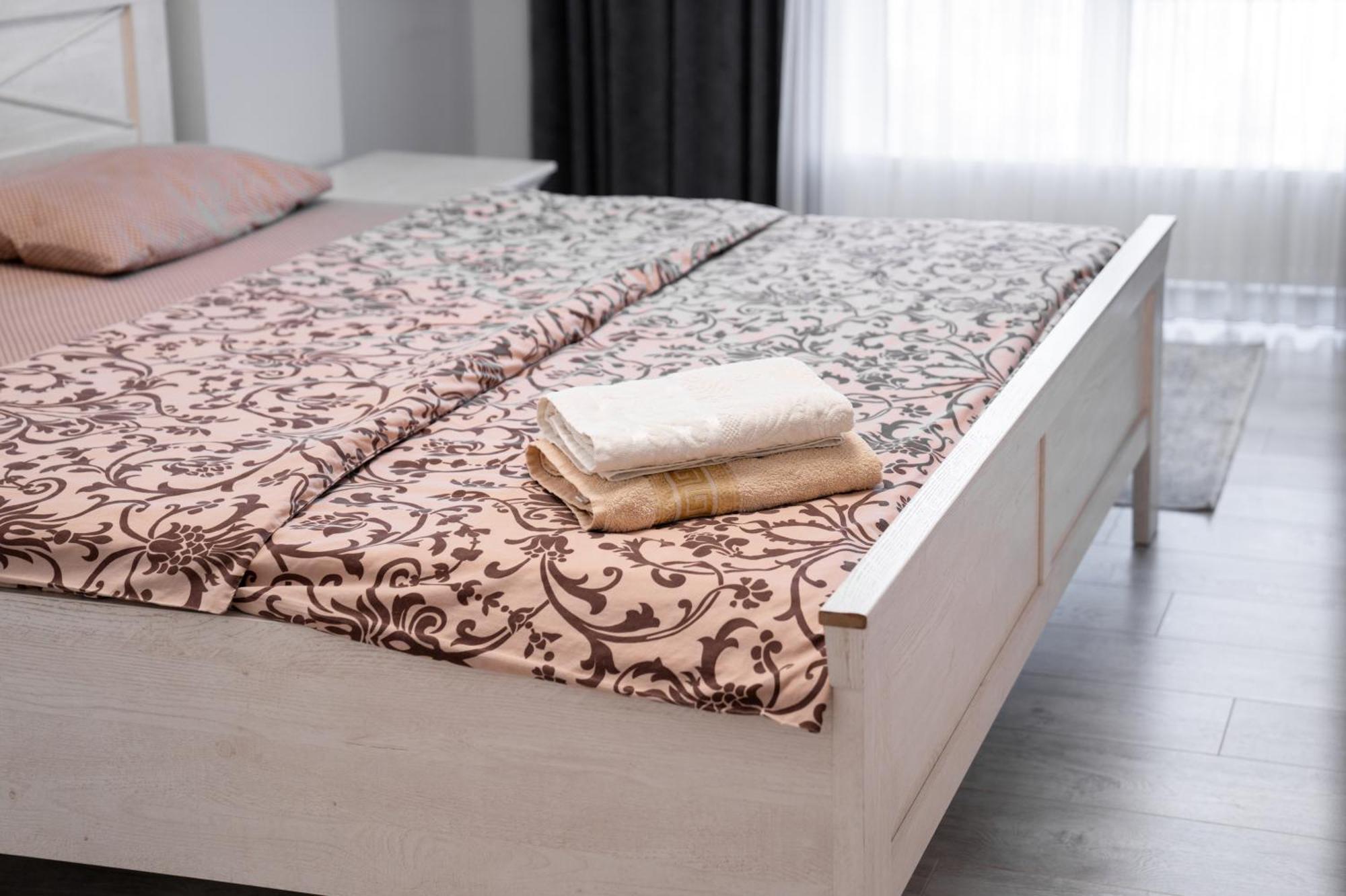 Tourist Grand Ismail Apartments Kisinyov Kültér fotó